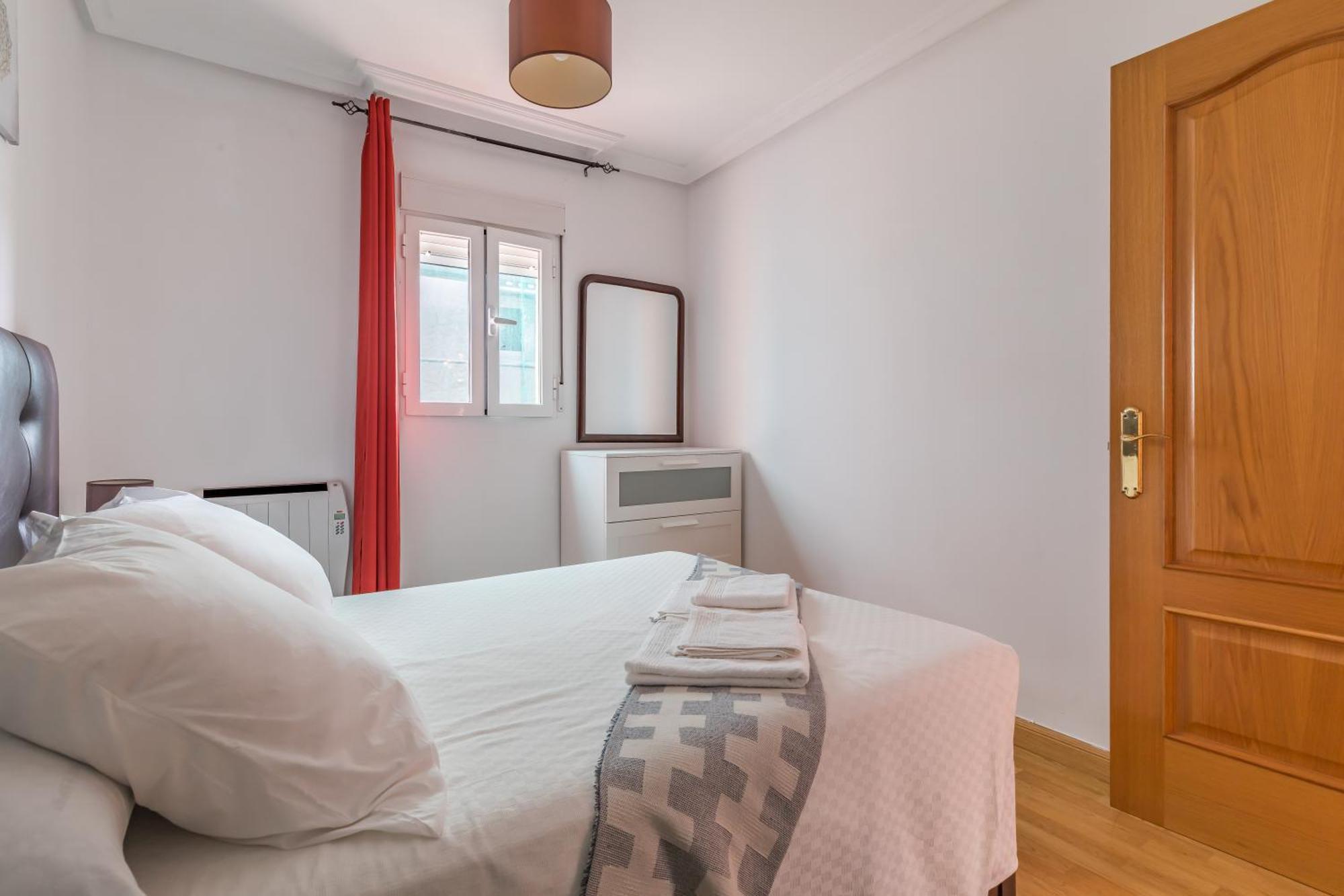 Apartamento Confortable Y Funcional En Vallecas Madrid Eksteriør bilde