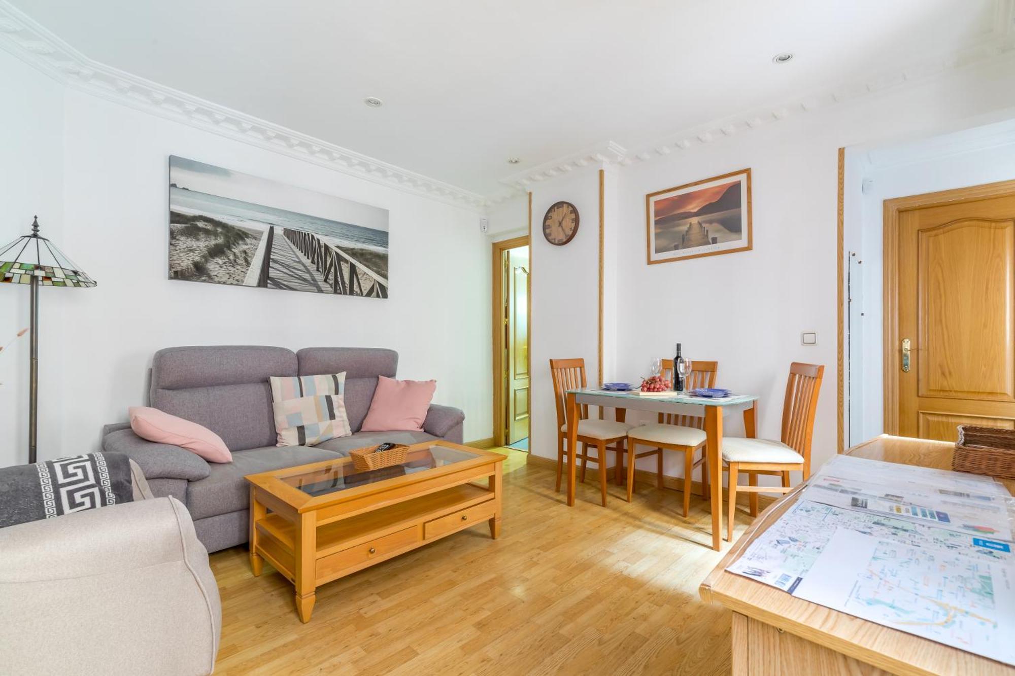 Apartamento Confortable Y Funcional En Vallecas Madrid Eksteriør bilde